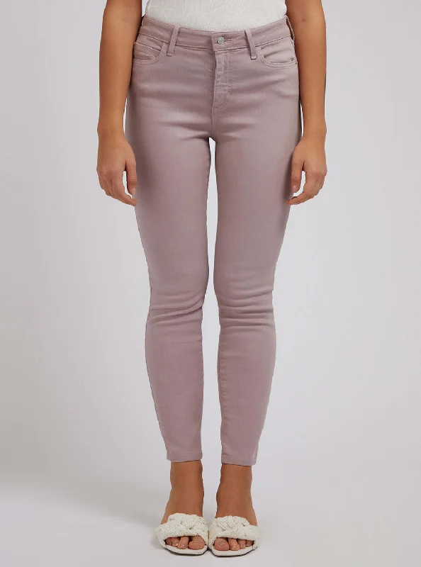 Mid-Rise Curvy Fit Skinny Denim Jeans In Rose Taupe