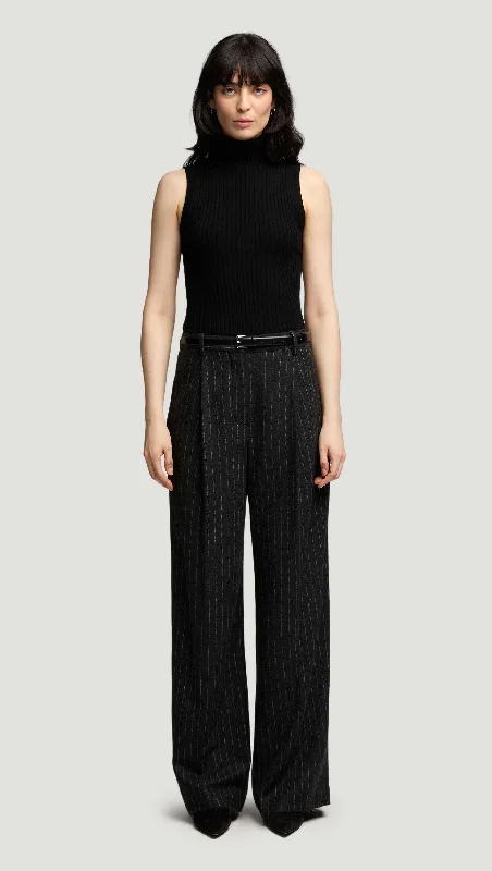 Single Pleat Trouser in Wool Blend | Grey Pinstripe