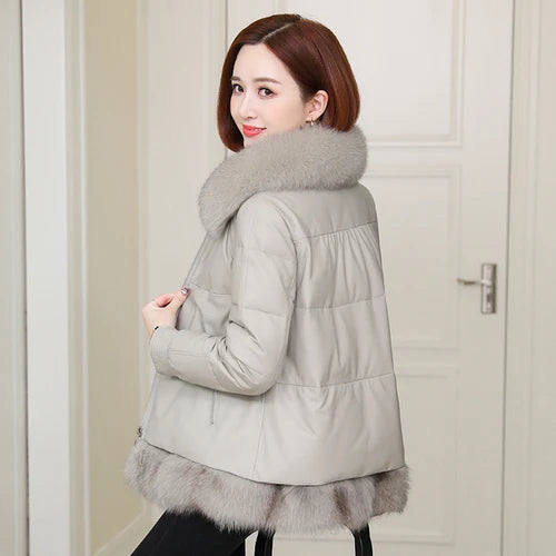 Real Sheepskin Leather Winter Warm Detachable Fox Fur Collar Jacket for Women